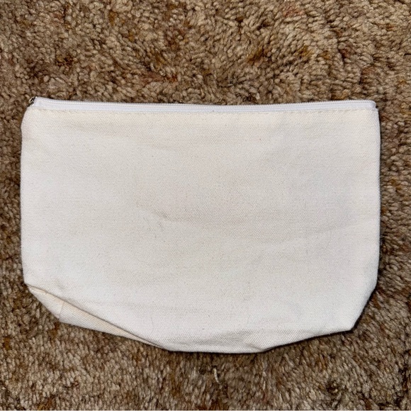 ✅100% Cotton Canvas Zip Pouch You Are Loved Rainbow - Picture 5 of 6